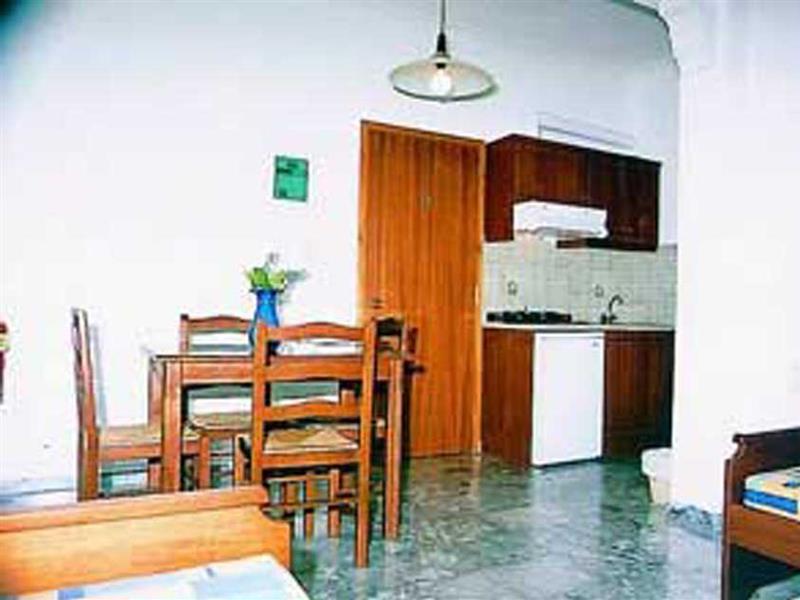 Filoxenia Apartments 2 Palaiochora Exterior foto
